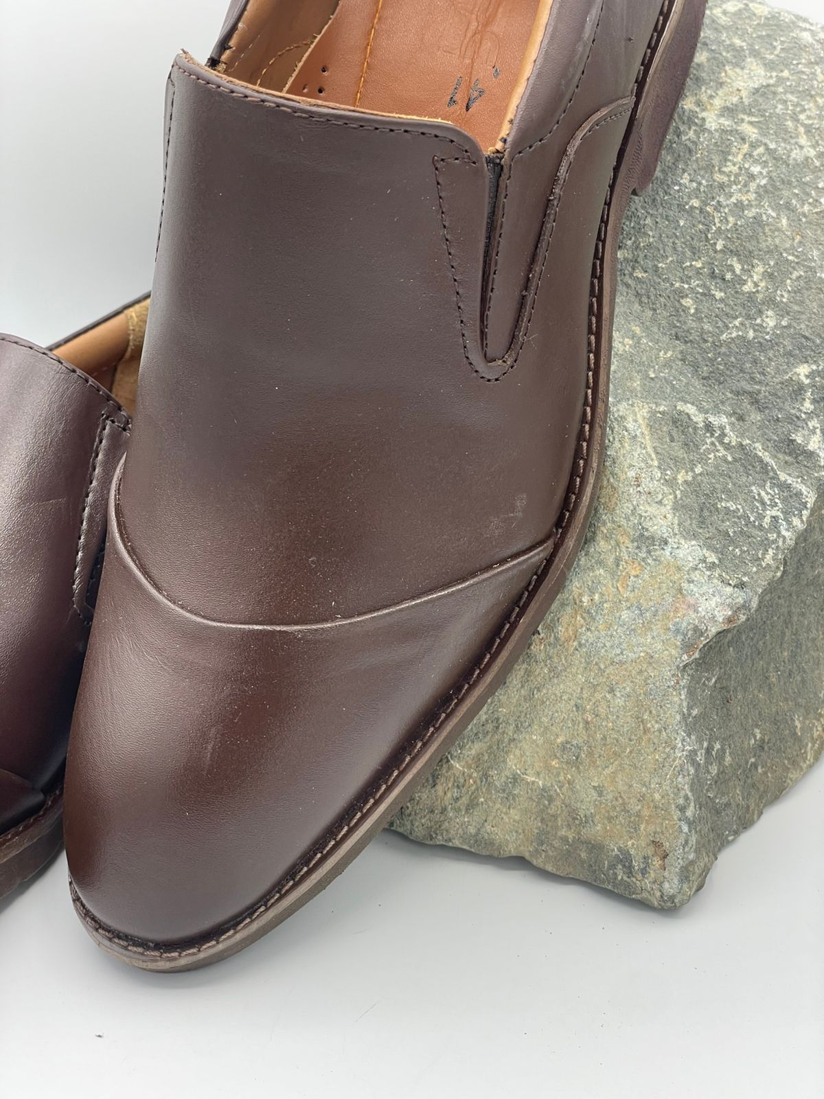 Brown shoe for men
